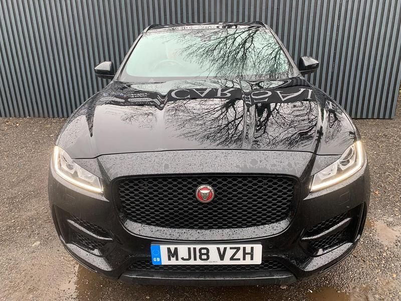 Used Jaguar F-Pace R-Sport 180 HP (132 kW) 2018 Black SUV