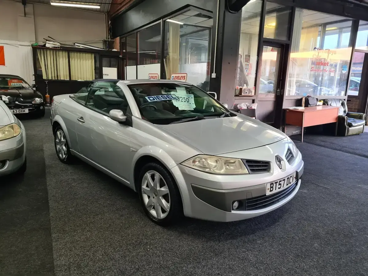 Used Renault Mégane Cabriolet Dynamique 2007 Silver Cabriolet