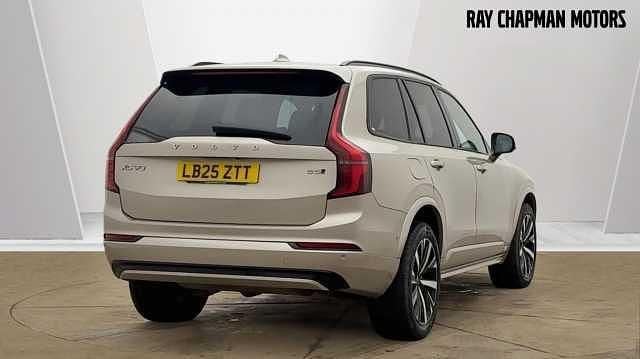Used Volvo XC90 Plus 250 HP (183 kW) 2025 SUV