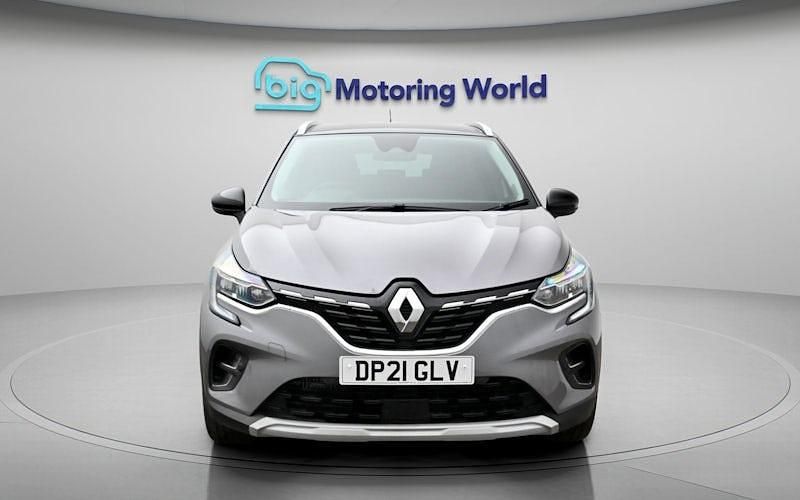 Begagnad Renault Captur Version S 140 HK (102 kW) 2021 Grå SUV