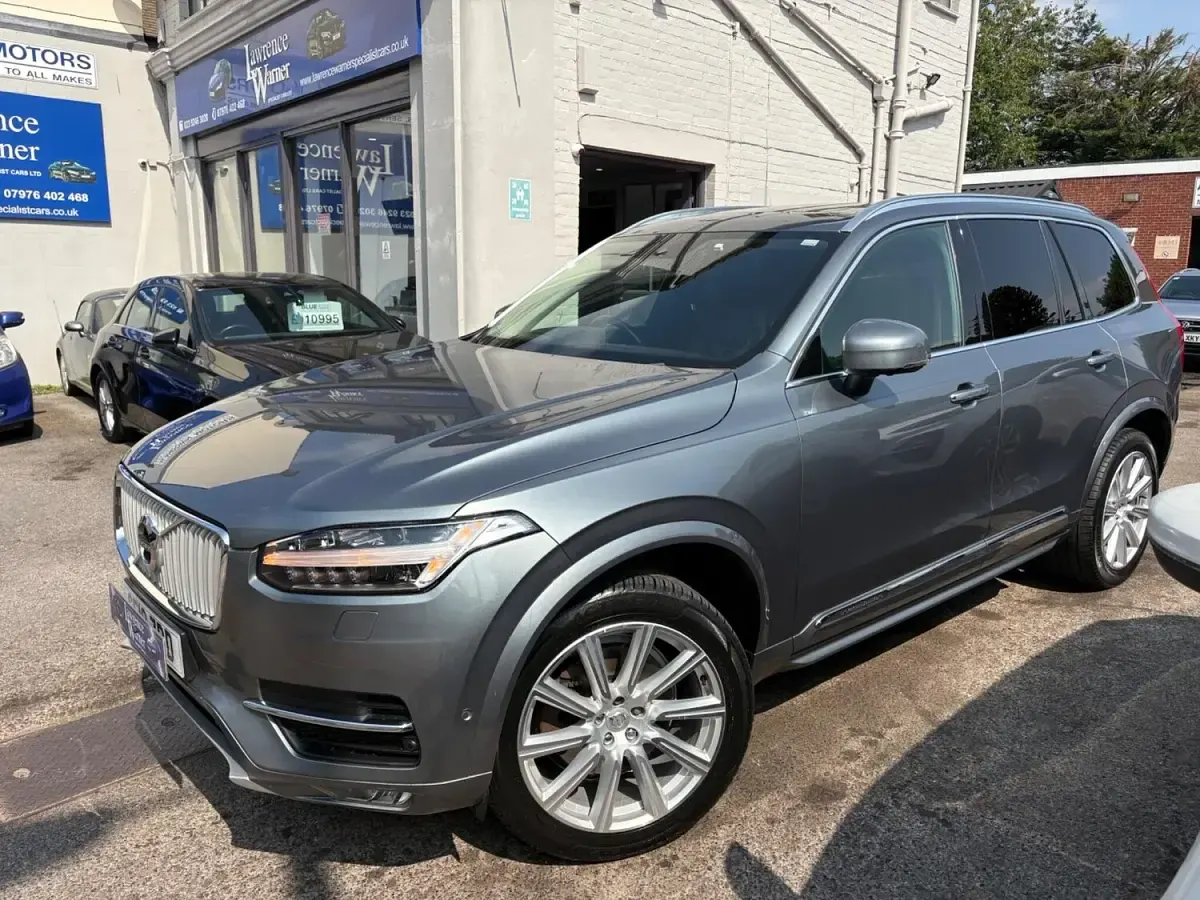 Used Volvo XC90 Inscription 235 HP (172 kW) 2018 Grey SUV