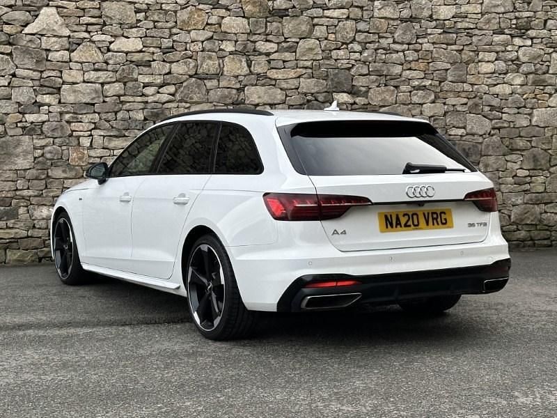 Used Audi A4 Black Edition 150 HP (110 kW) 2020 White Estate