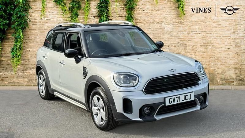 Silver Used 2021 Mini Cooper Countryman Classic SUV | £15,864 (Fair price) - Image 1/4