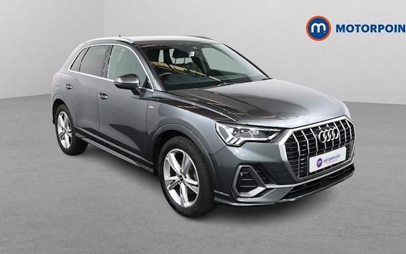 Begagnad Audi Q3 S-Line 150 HK (110 kW) 2023 SUV