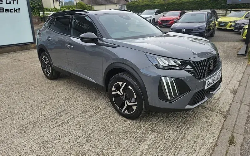 Used Peugeot 2008 Allure 101 HP (74 kW) 2026 SUV