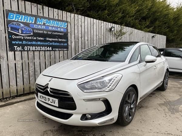 Used Citroën DS5 160 HP (117 kW) 2013 White Hatchback