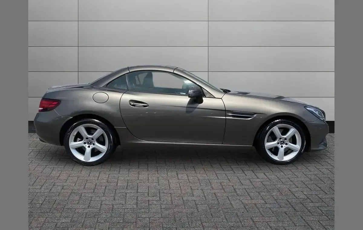 Used Mercedes SLC200 184 HP (135 kW) 2017 Grey Cabriolet