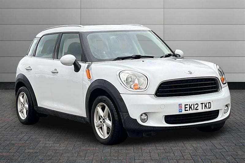 White Used 2012 Mini One Countryman SUV | £5,250 (Fair price) - Image 1/4