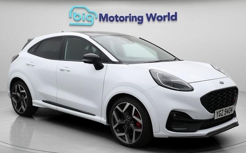 White Used 2023 Ford Puma ST Hatchback | £17,200 (Super price) - Image 1/4