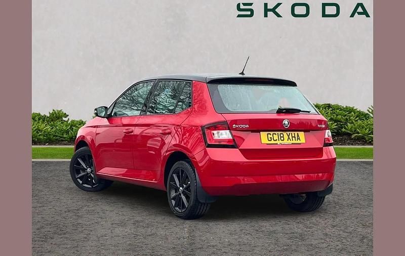 Used Skoda Fabia Colour Edition 94 HP (69 kW) 2018 Red Hatchback