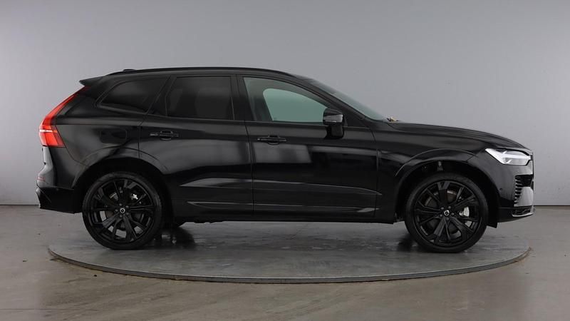 Usado Volvo XC60 Ultra 449 HP (330 kW) 2025 Preto SUV