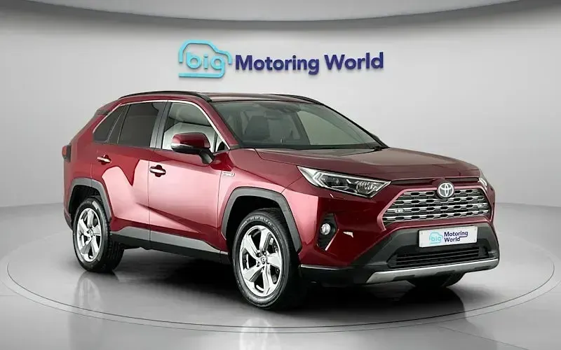 Used Toyota RAV4 Hybrid 218 HP (160 kW) 2025 SUV