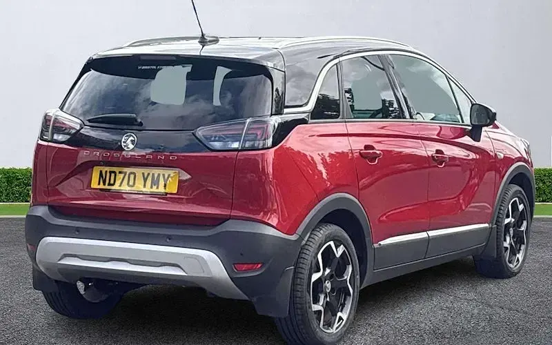 Used Vauxhall Crossland Ultimate 131 HP (96 kW) 2021 Red SUV