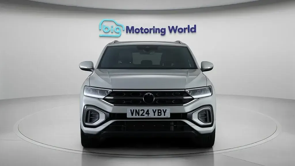 Used VW T-Roc R-line 150 HP (110 kW) 2024 SUV