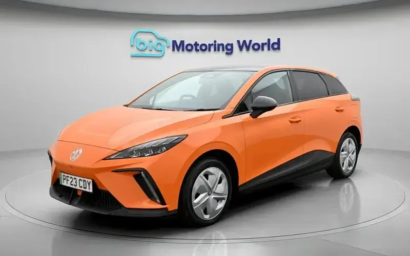 Used MG MG4 EV Trophy 150 kW (204 HP) 2025 Hatchback