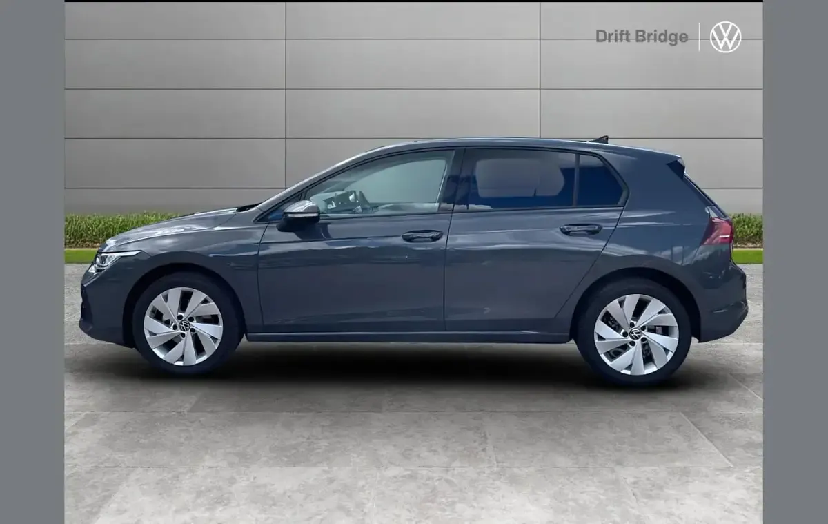 New VW Golf VIII Match 113 HP (83 kW) 2026 Grey Hatchback