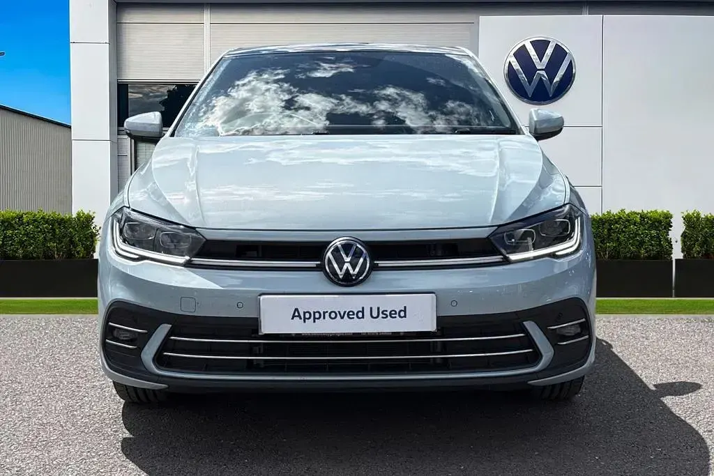 Used VW Polo Edition 95 HP (69 kW) 2026 Blue Hatchback