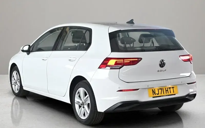 Used VW Golf VIII Life 131 HP (96 kW) 2024 Hatchback