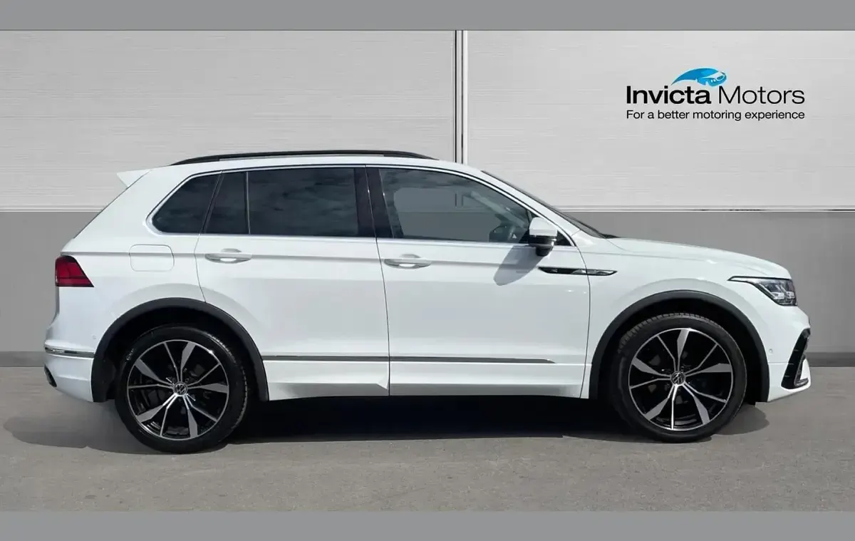 Used VW Tiguan R-line 150 HP (110 kW) 2022 White SUV
