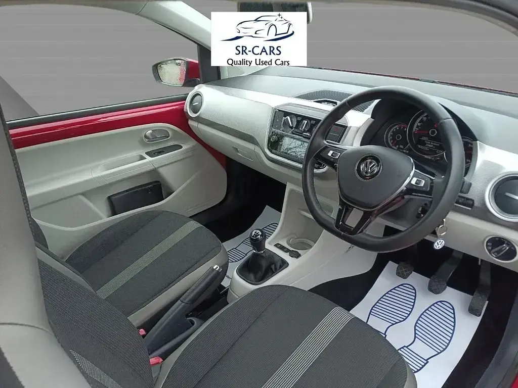 Usado VW up! high up! 90 HP (66 kW) 2016 Vermelho Citadino