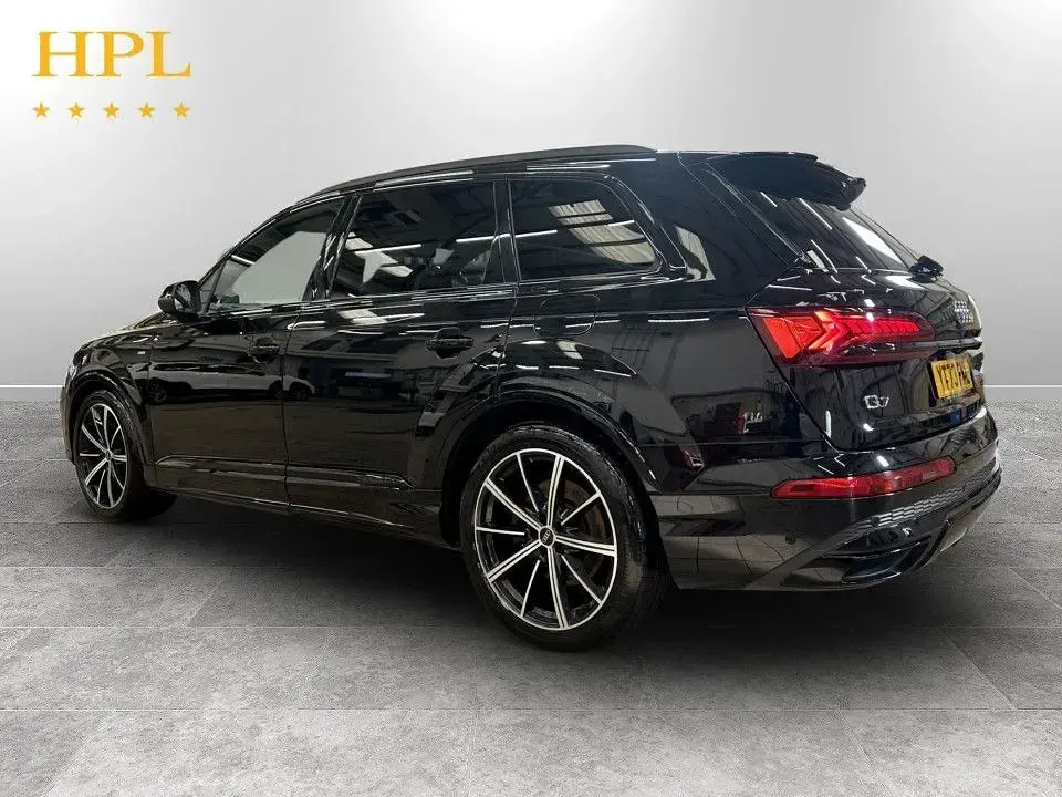 Begagnad Audi Q7 Black Edition 2023 Svart SUV