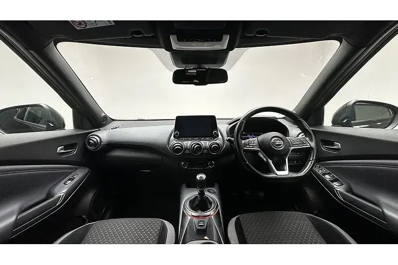 Used Nissan Juke N-Connecta 2020 Pearl black SUV