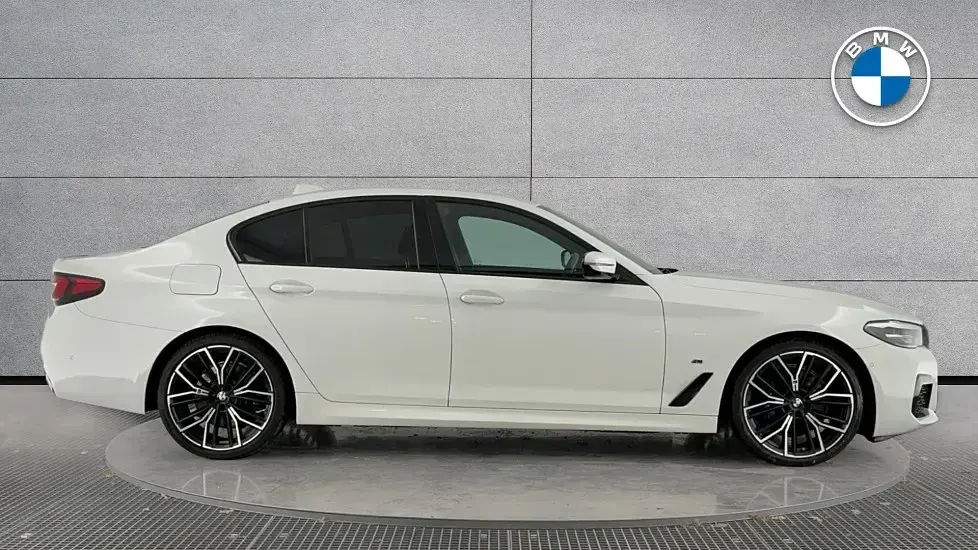 Used BMW 520 M Sport 187 HP (137 kW) 2021 White