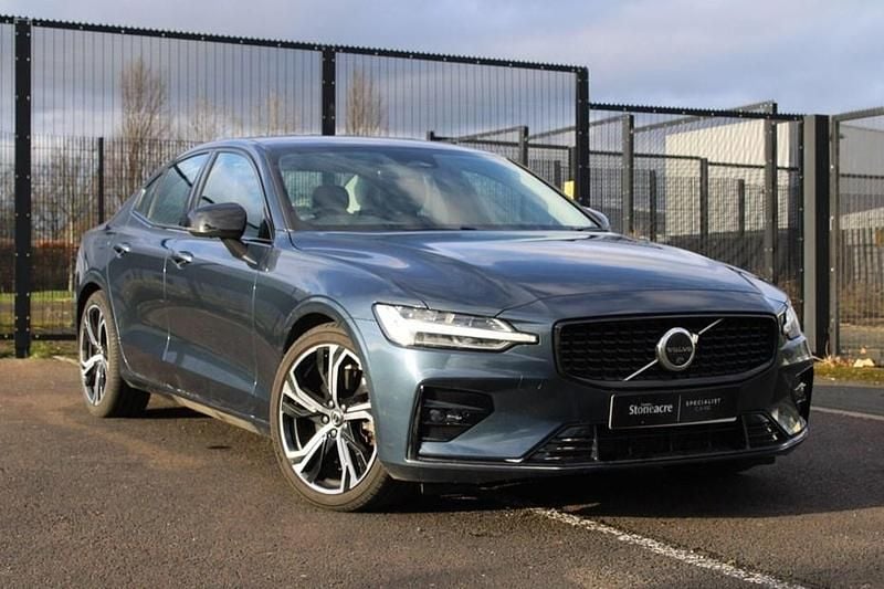 Used Volvo S60 Plus 250 HP (183 kW) 2023 Blue Sedan
