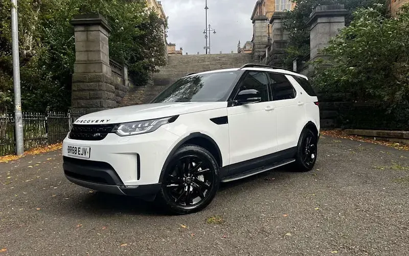 Used Land Rover Discovery HSE 306 HP (225 kW) 2019 SUV