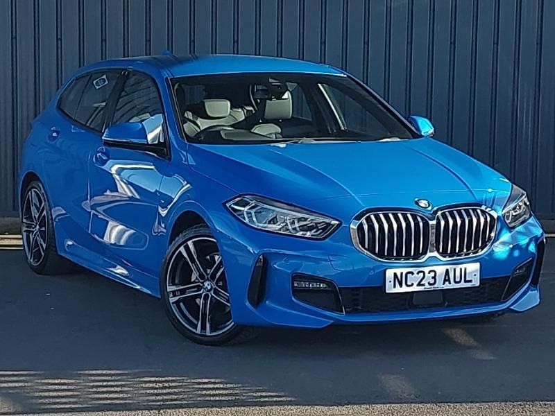 Used BMW 118 M Sport 136 HP (100 kW) 2023 Blue Hatchback
