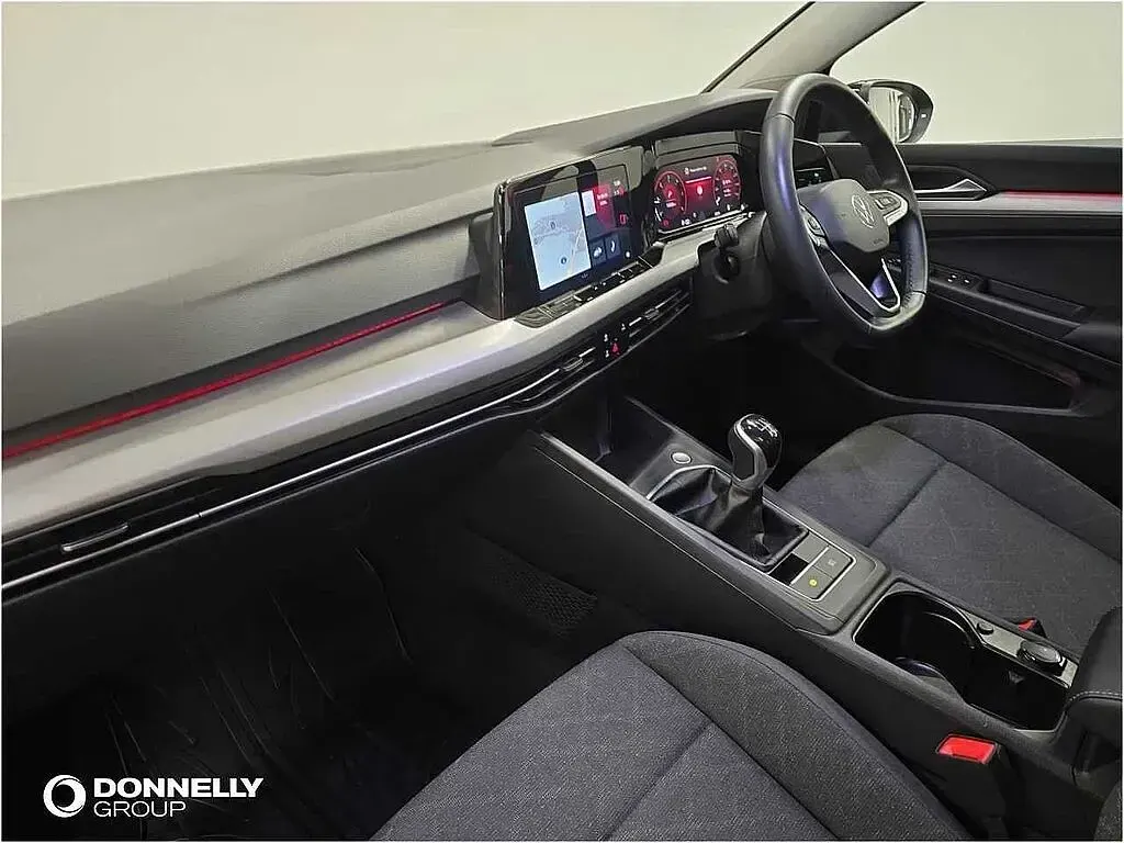 Used VW Golf VIII 115 HP (84 kW) 2024