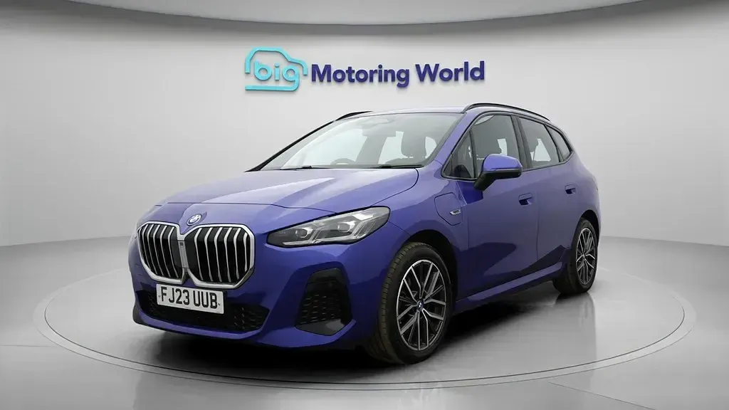 Usado BMW 225 M Sport 245 HP (180 kW) 2023 Azul Monovolume