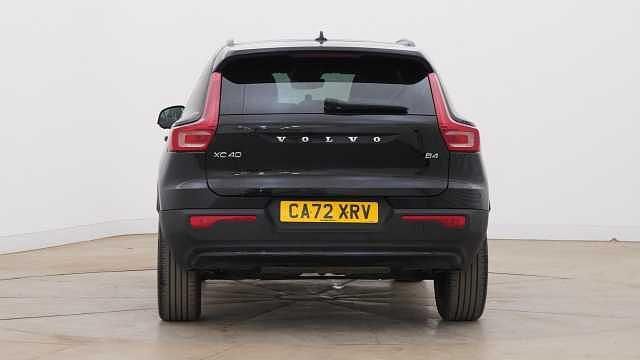 Used Volvo XC40 Ultimate 194 HP (142 kW) 2022 Black SUV