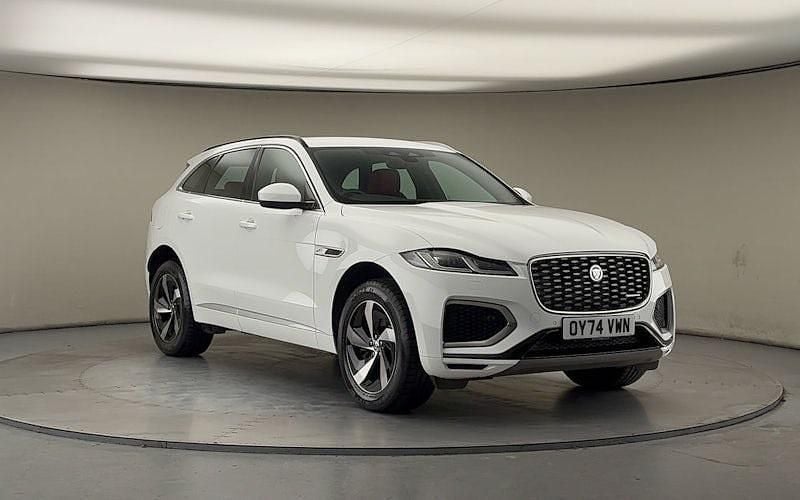 Used Jaguar F-Pace R-Dynamic 404 HP (297 kW) 2024 Fuji white SUV