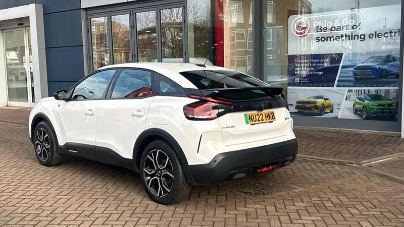 Used Citroën e-C4 98 kW (134 HP) 2022 White Hatchback