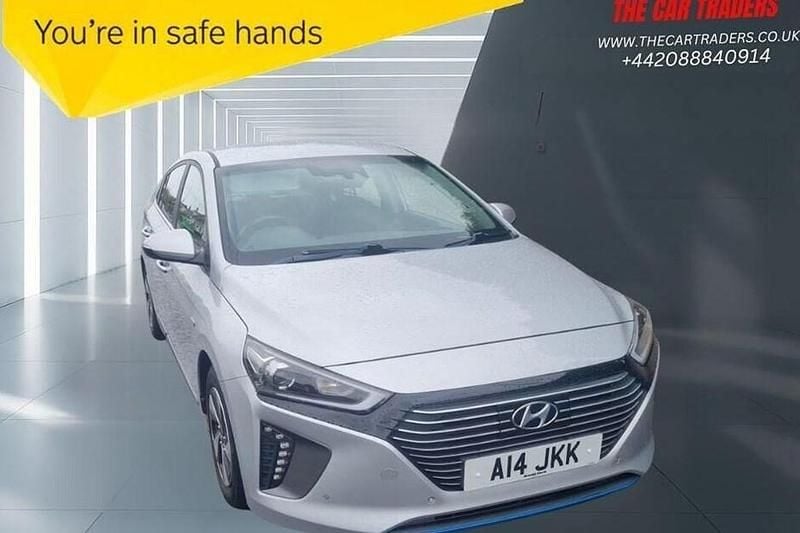 Silver Used 2017 Hyundai Ioniq Premium SE Hatchback | £11,988 (Good price) - Image 1/1