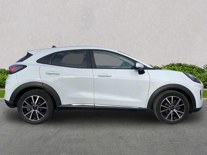 Used Ford Puma Titanium 2023 White SUV