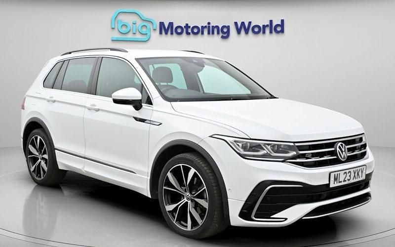 Used VW Tiguan R-line 150 HP (110 kW) 2023 White SUV