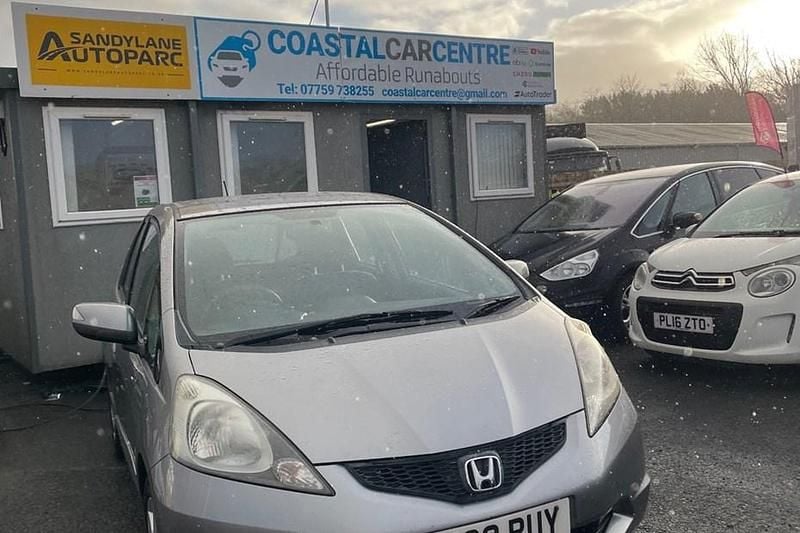 Silver Used 2009 Honda Jazz ES Hatchback | £1,750 (Super price) - Image 1/1