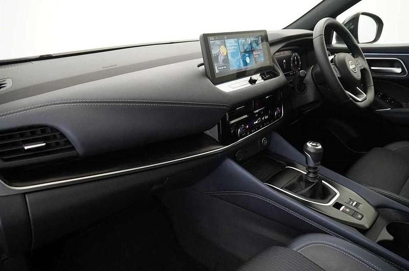 Used Nissan Qashqai Tekna 138 HP (101 kW) 2023 White SUV