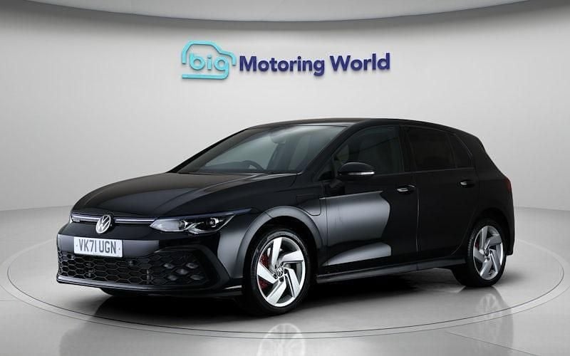 Used VW Golf VIII GTE 245 HP (180 kW) 2024 Hatchback