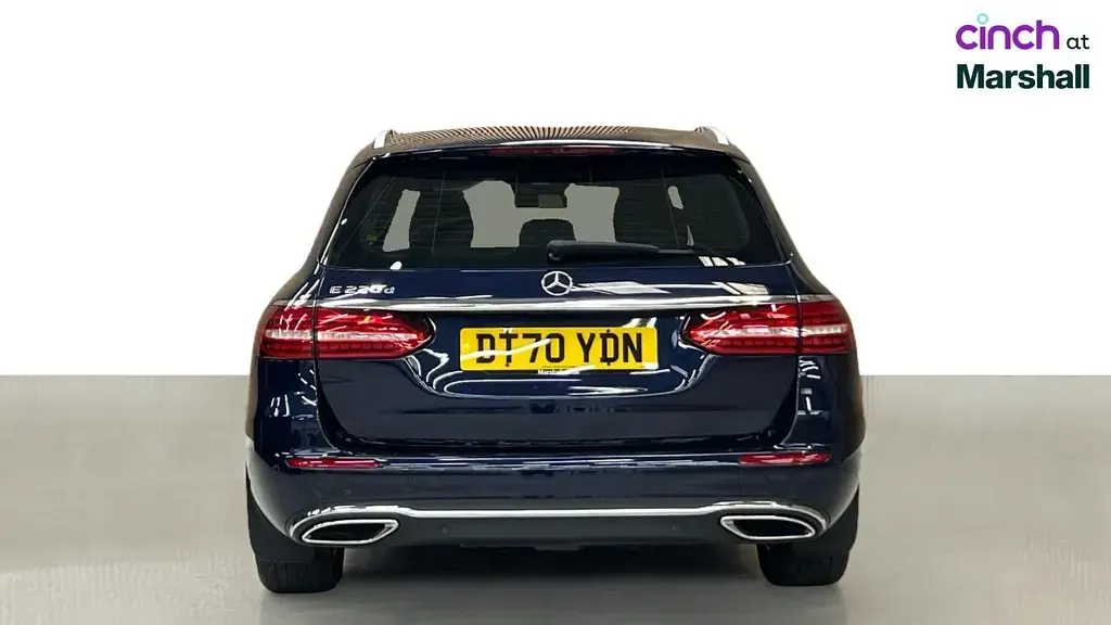 Used Mercedes E220 194 HP (142 kW) 2021 Blue Estate