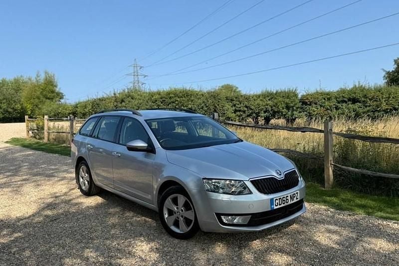 Silver Used 2016 Skoda Octavia SE L Estate | £6,495 (Super price) - Image 1/1