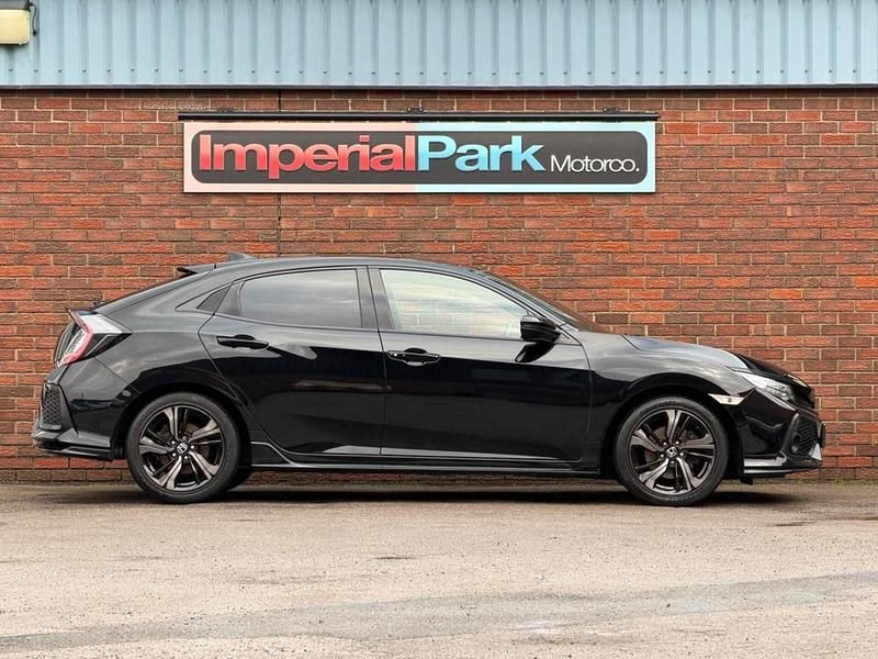 Used Honda Civic Sport 182 HP (133 kW) 2017 Black Hatchback