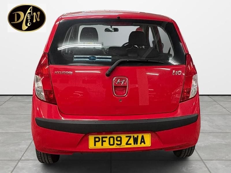 Used Hyundai i10 Classic 78 HP (57 kW) 2009 Red Hatchback