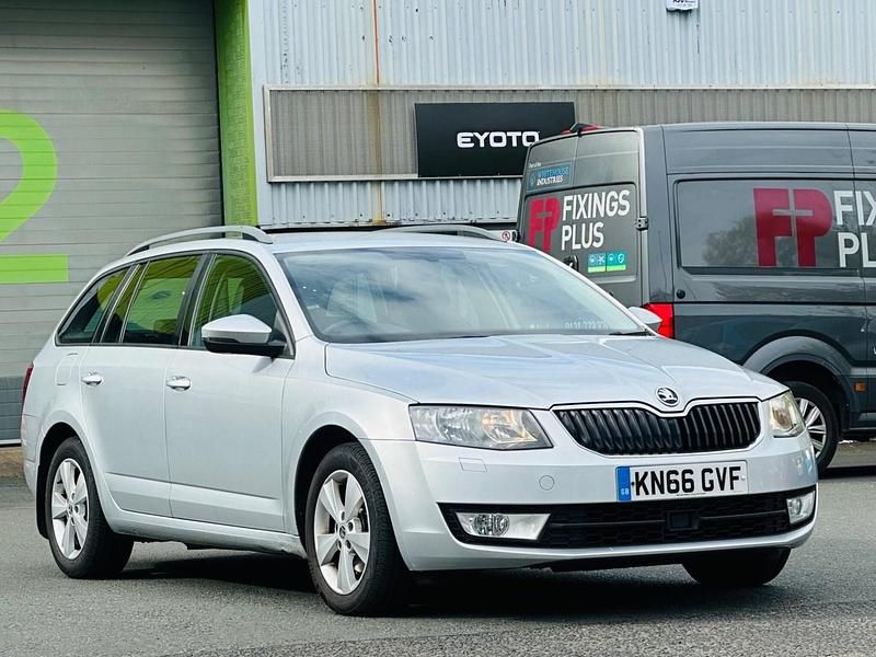Used Skoda Octavia SE L 2016 Silver Hatchback