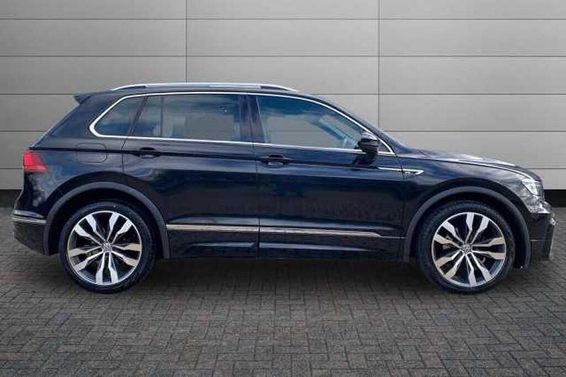 Used VW Tiguan R-line 150 HP (110 kW) 2018 Black SUV