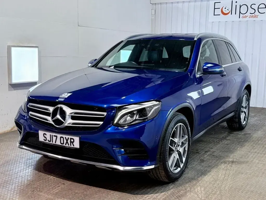 Käytetty Mercedes GLC220 AMG line 170 HP (125 kW) 2017 Sininen Katumaasturi
