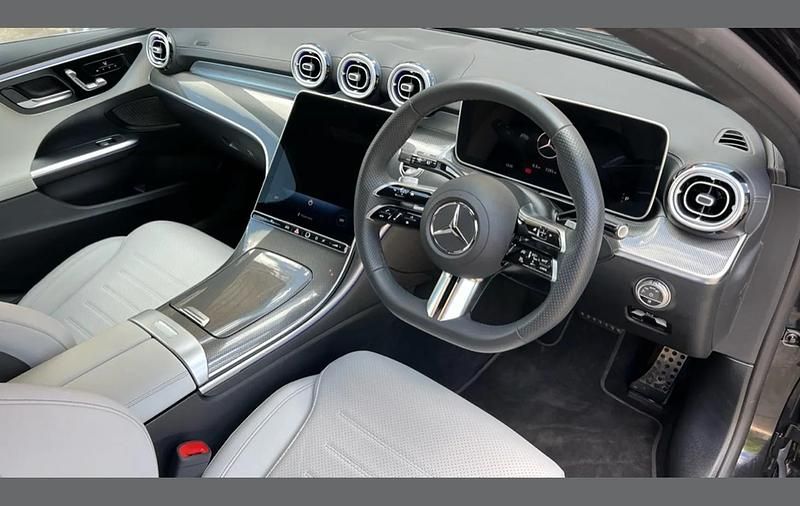 Used Mercedes C200 AMG line 200 HP (147 kW) 2025 Black Estate