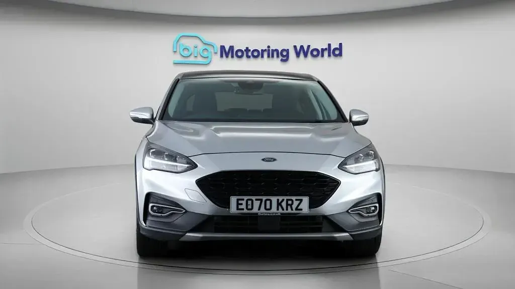 Used Ford Focus Active X 125 HP (91 kW) 2020 Silver Hatchback